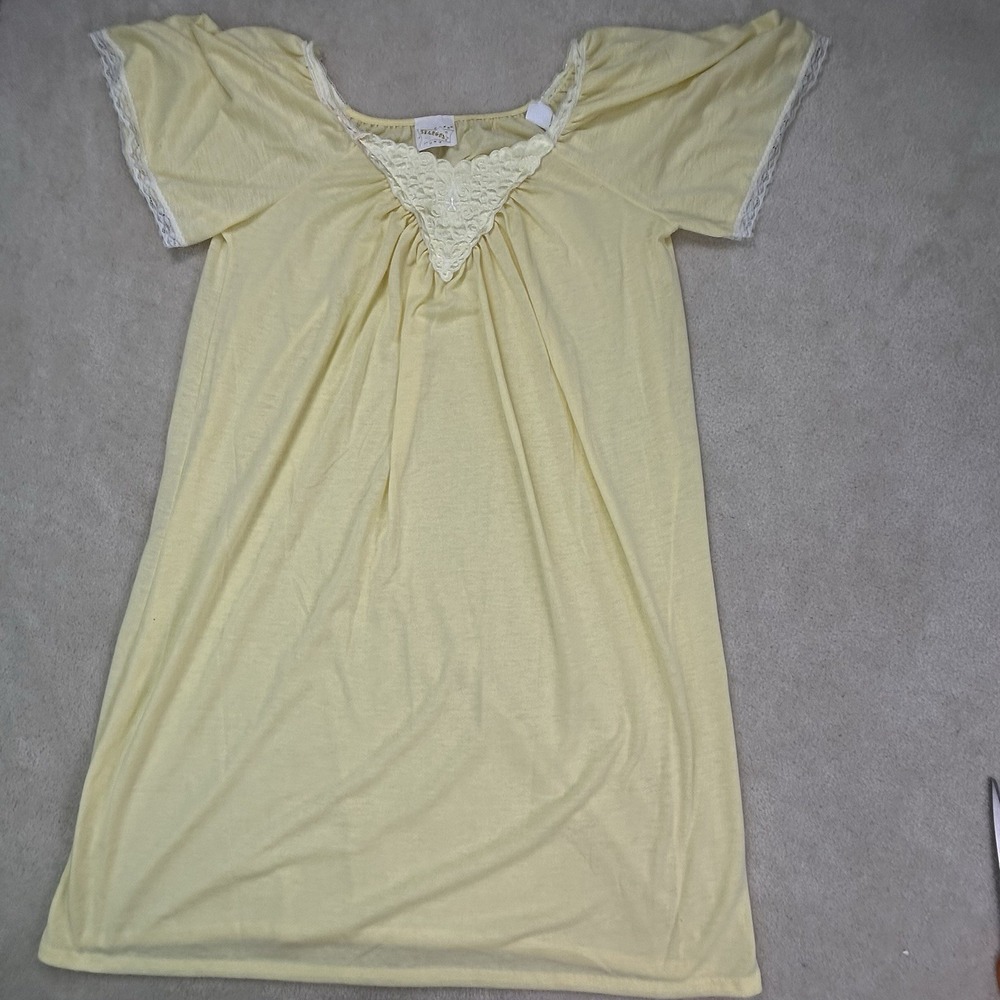 Stardust Vintage Nightgown Medium Yellow Lace Trim Mid Length Granny Core